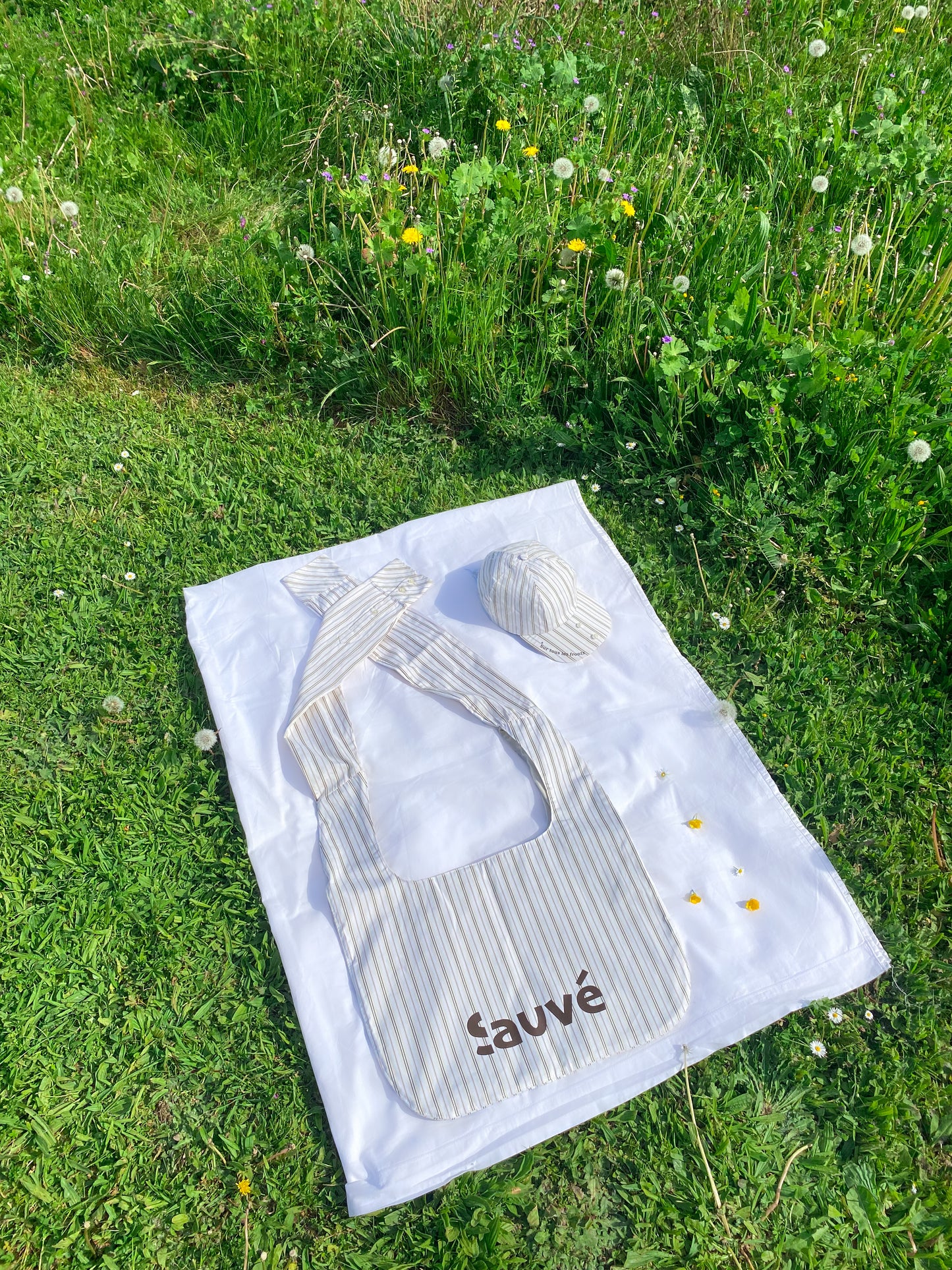 Set sac et casquette chemise à rayures